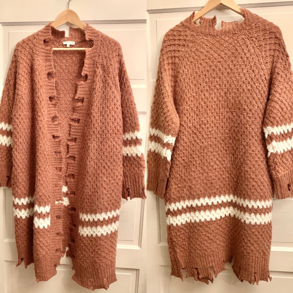Anthropologie Moon River Duster size S chewed hem
